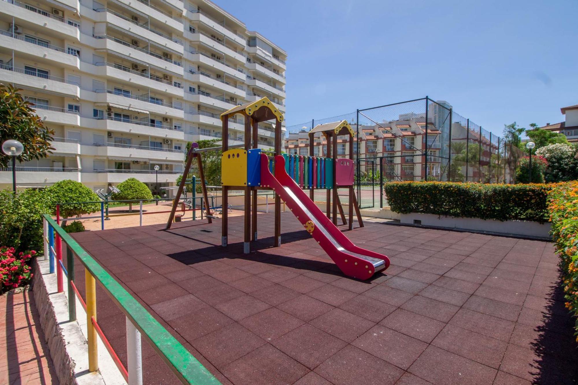 Carihuela Palace 418 By Ivi Real Estate Torremolinos Exterior photo